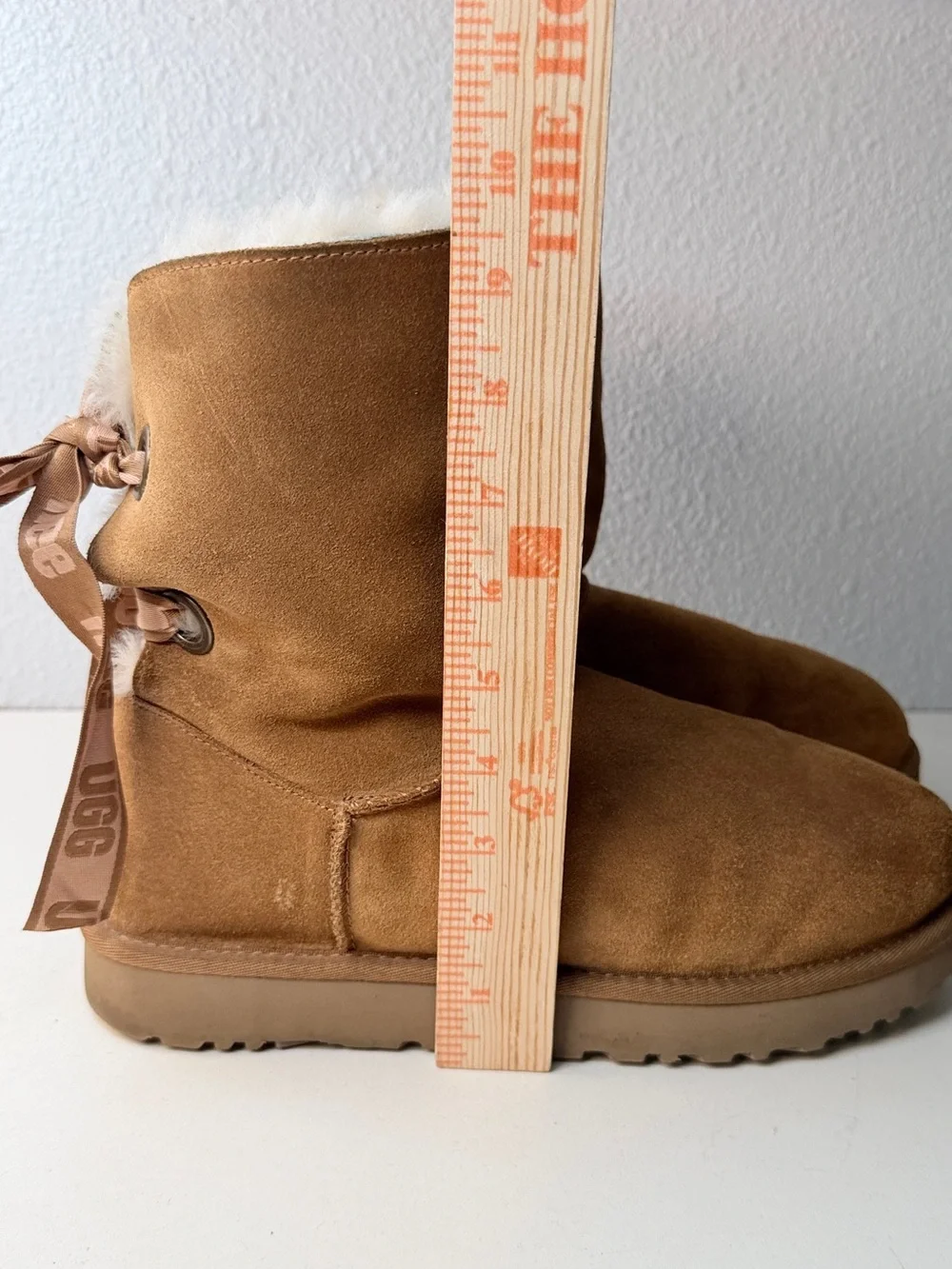 UGG Bailey Bow II Chestnut Sheepskin Suede Boots Womens 11